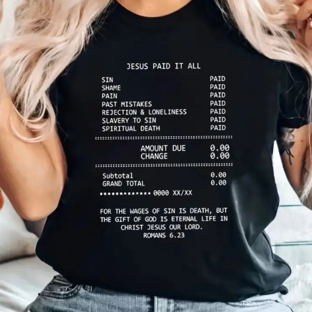 GRAPHIC TSHIRT. NWOT
